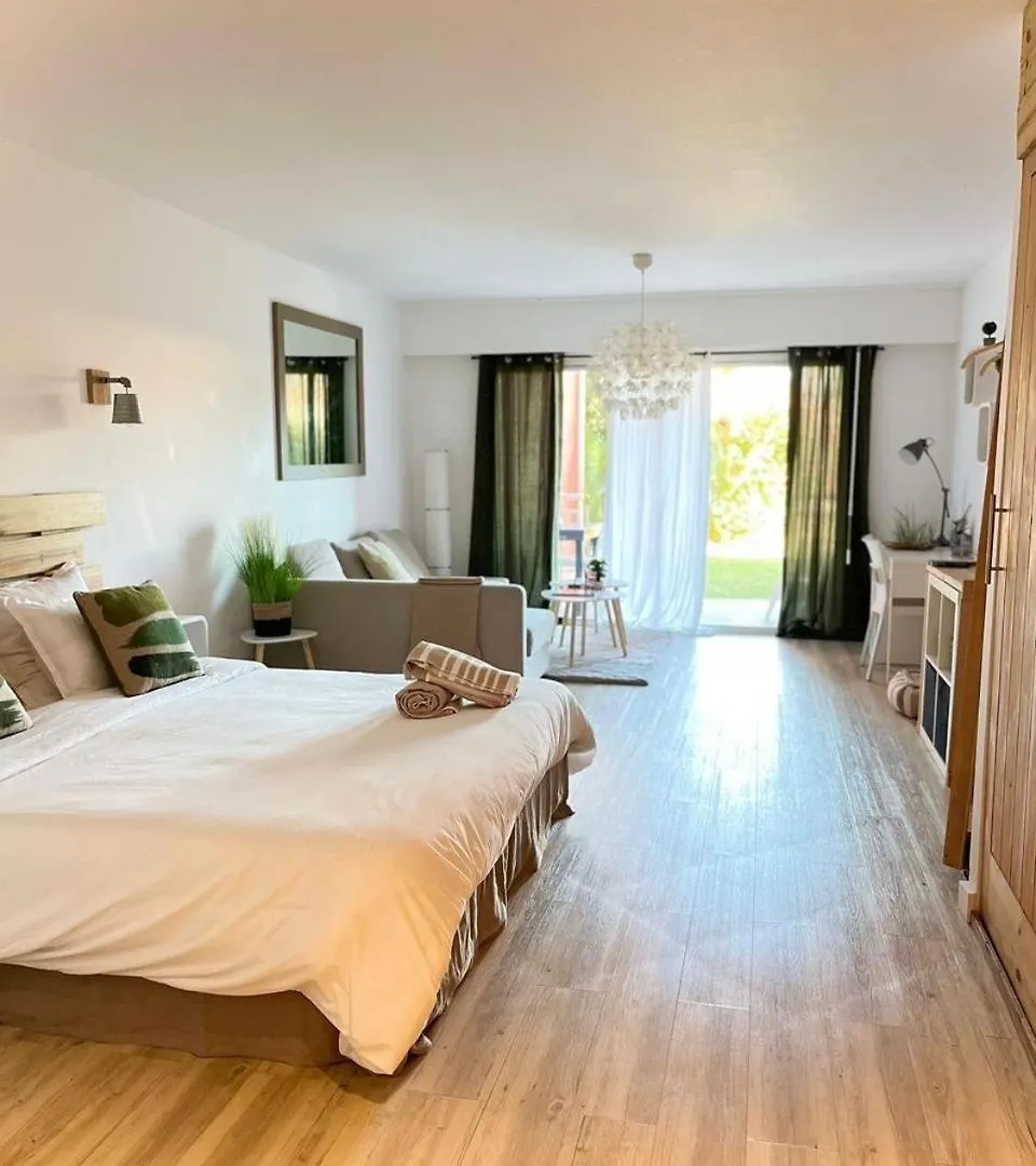 Apartment Happy Studio Orient Bay
